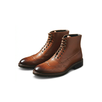 Herren Stiefel mit Broguing-Detail