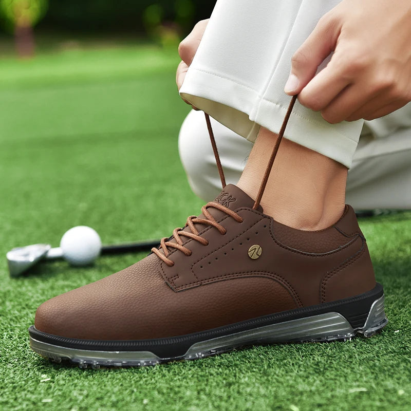 Herren Golfschuh mit Profilsohle und wasserabweisendem Design