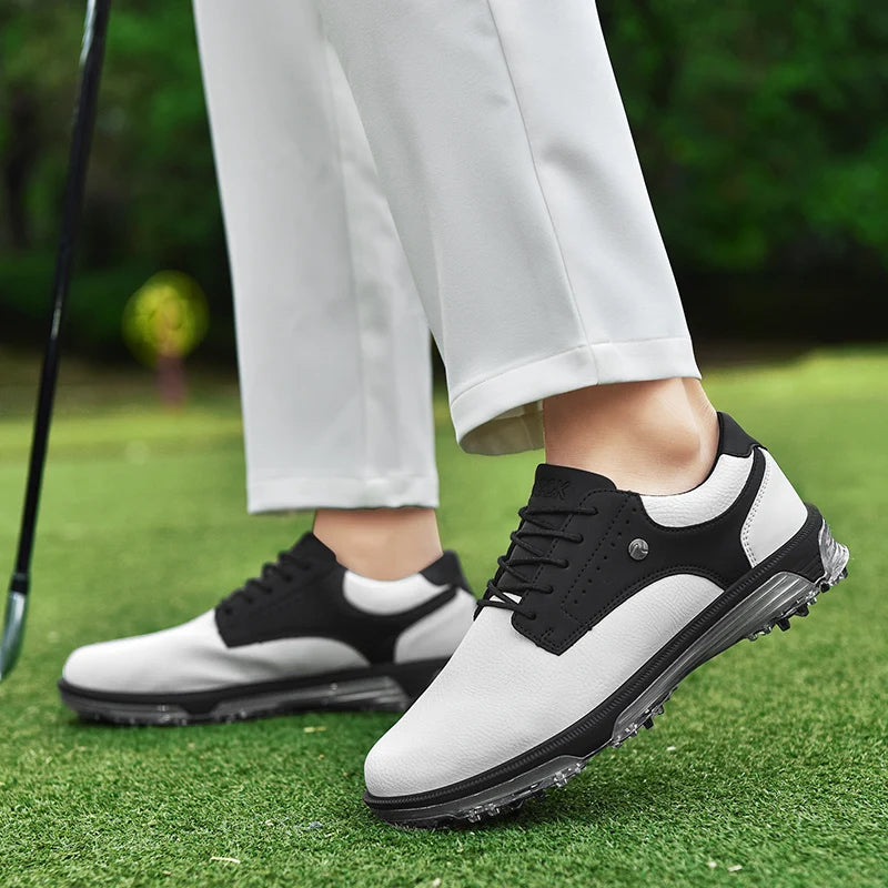 Herren Golfschuh mit Profilsohle und wasserabweisendem Design