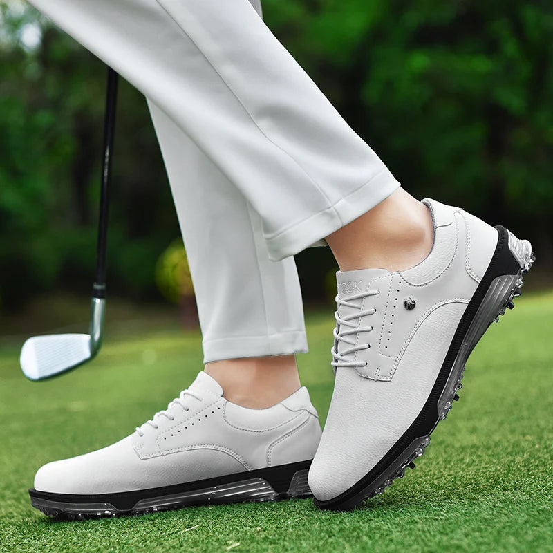 Herren Golfschuh mit Profilsohle und wasserabweisendem Design