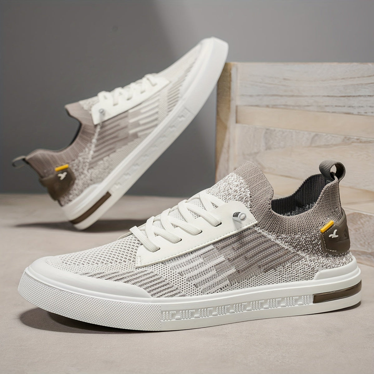Herren Sneaker mit Schnürung und Gummisohle