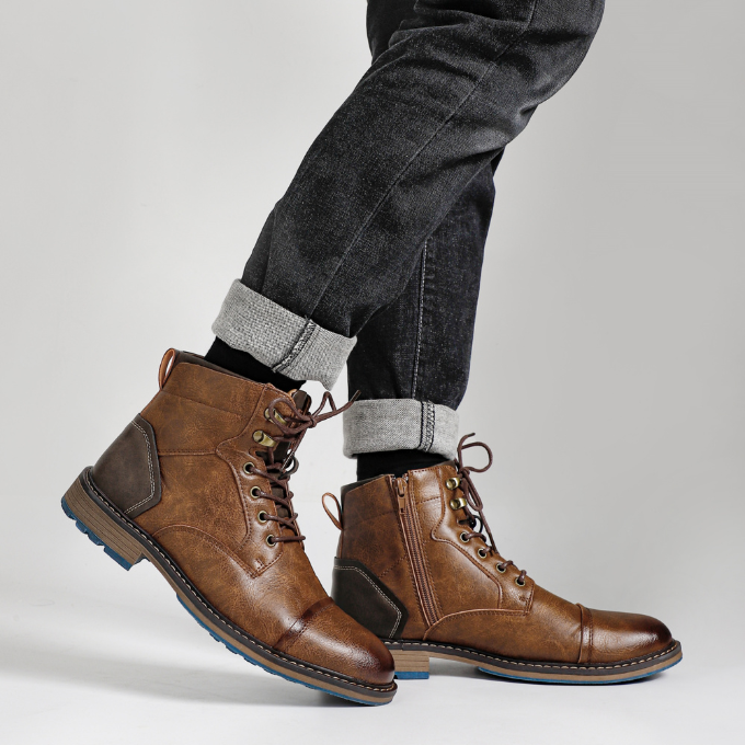 Herren Stiefel mit Seitenreißverschluss