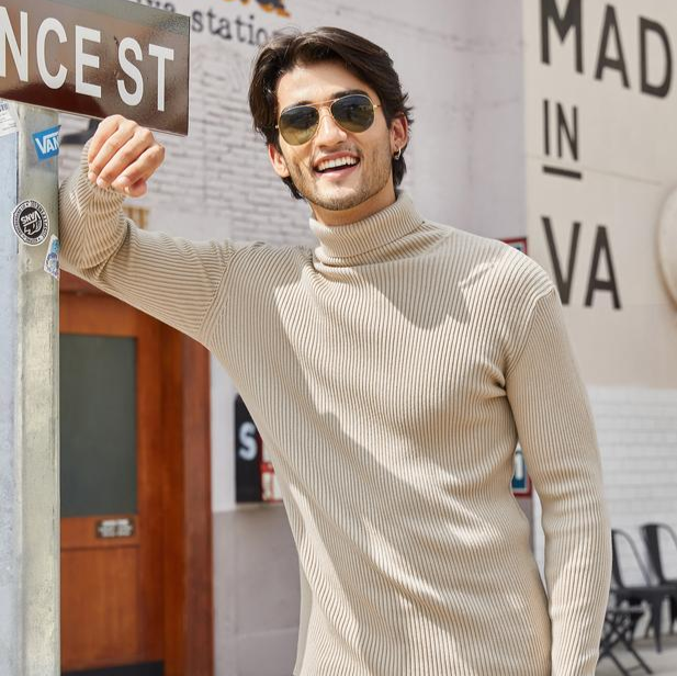 Herren Rollkragenpullover in schmaler Passform