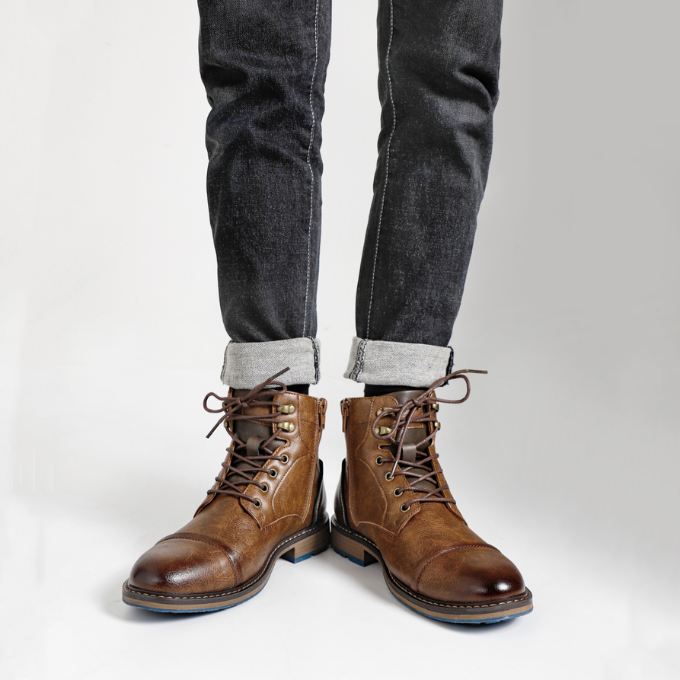 Herren Stiefel mit Seitenreißverschluss