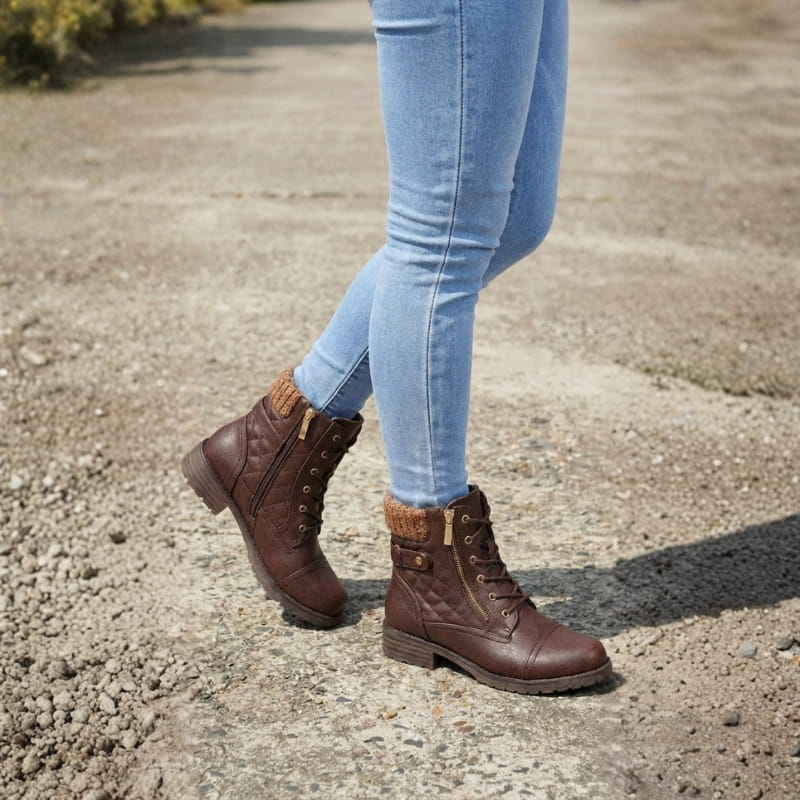Damen Stiefeletten mit Seitenreißverschluss und Blockabsatz