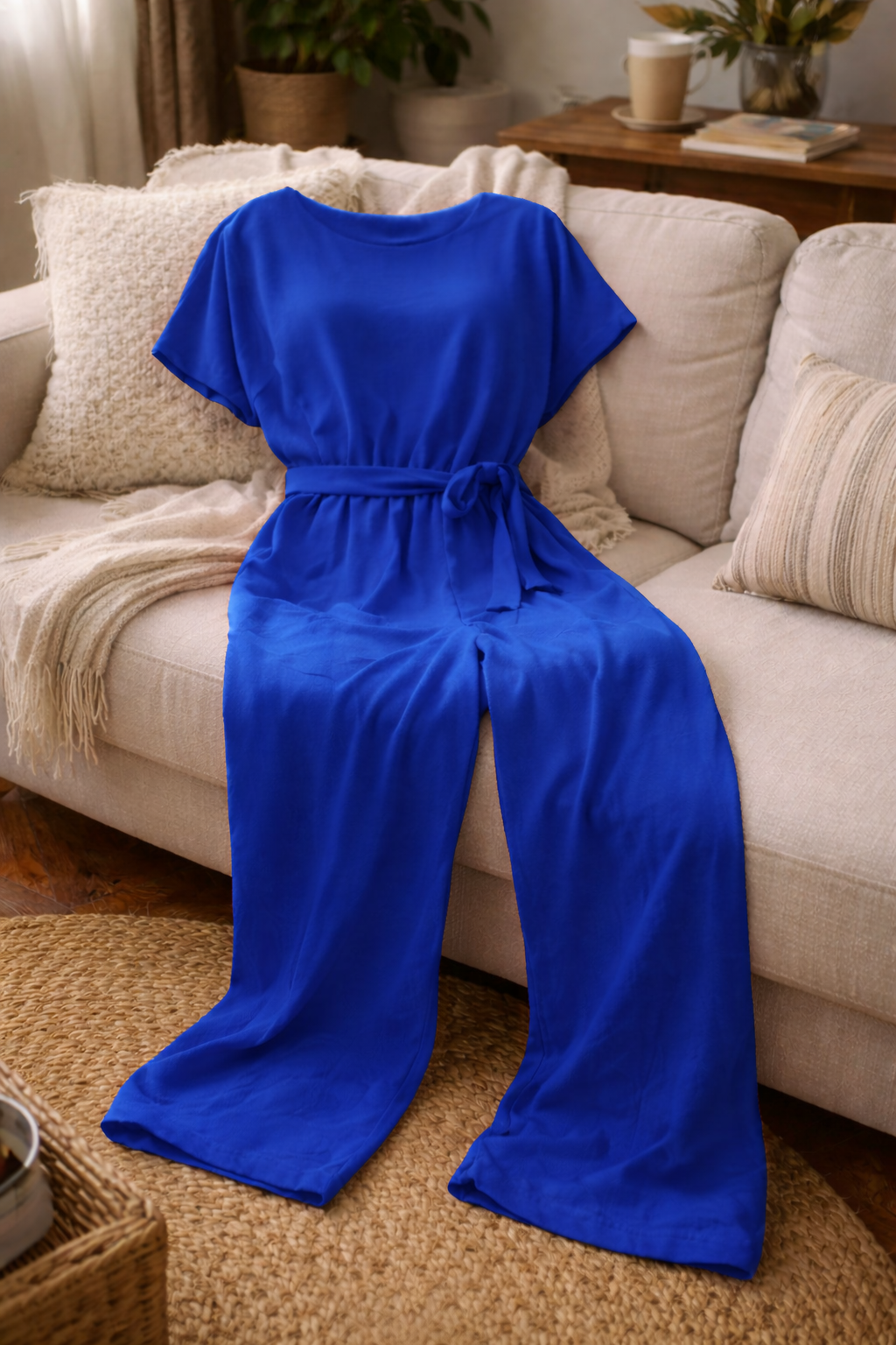 Damen Jumpsuit Regular Fit mit Bindegürtel und weitem Bein