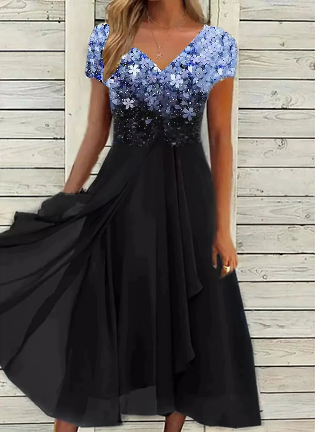 Damen Abendkleid Taillenbetont mit Schwingendem Rockteil Elegant