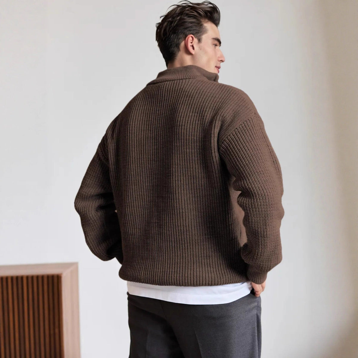 Herren Pullover mit kurzem Reißverschluss