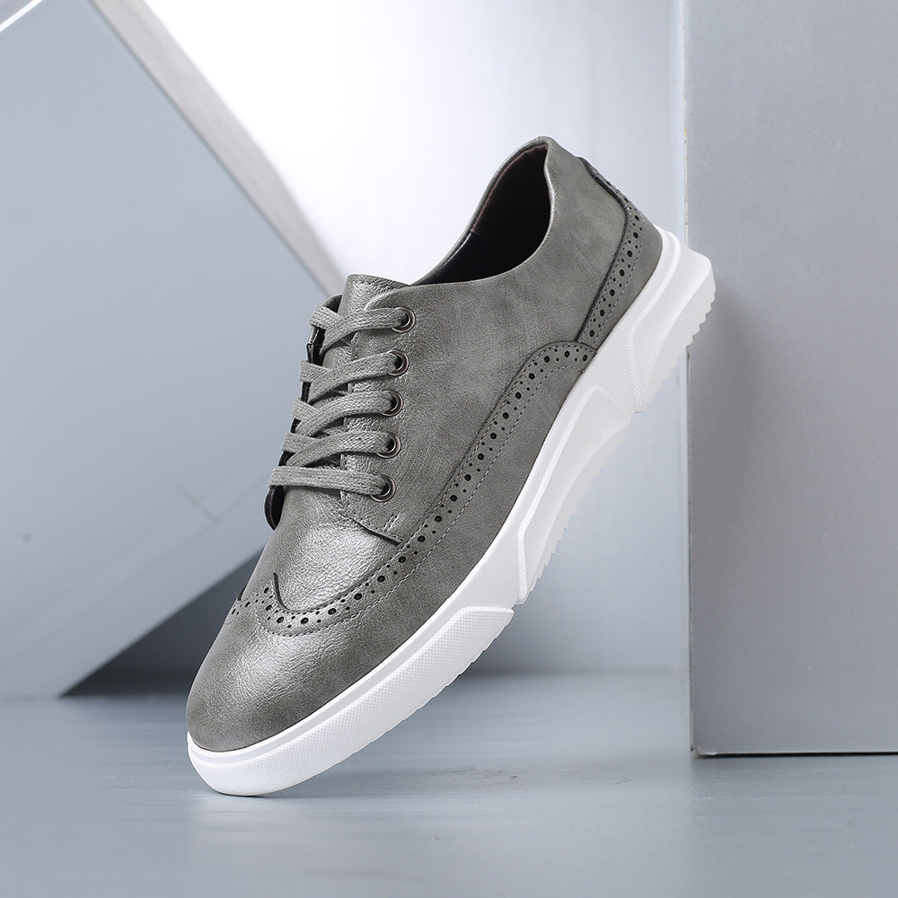 Herren Sneaker im Brogue-Stil mit Schnürung