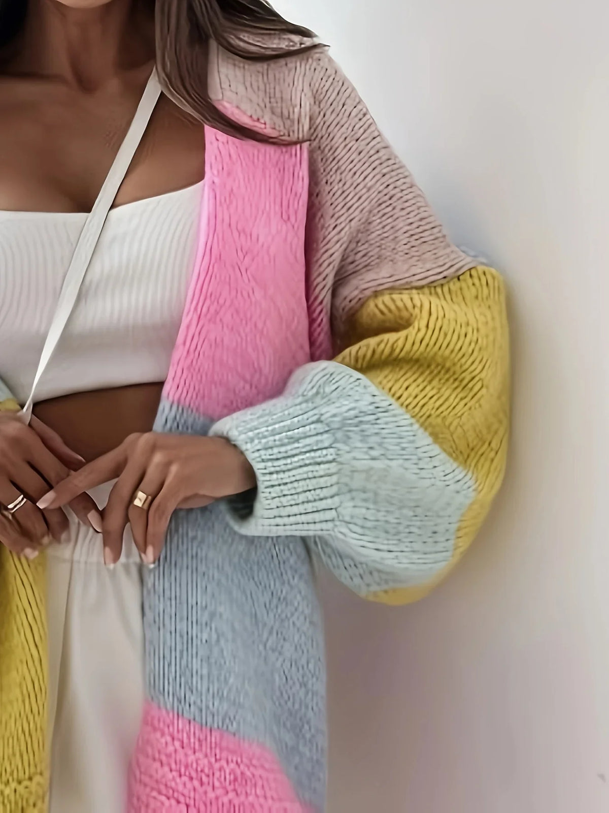 Damen Strickjacke im Colour-Block-Design mit V-Ausschnitt