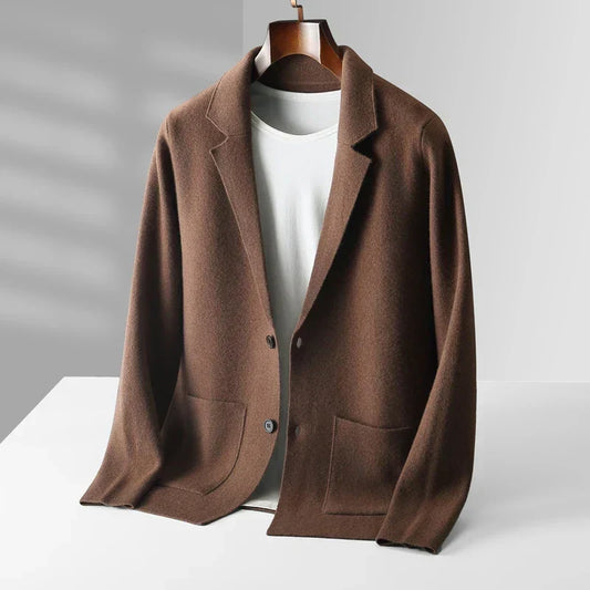 Herren Strickjacke mit Schalkragen und Knopfleiste