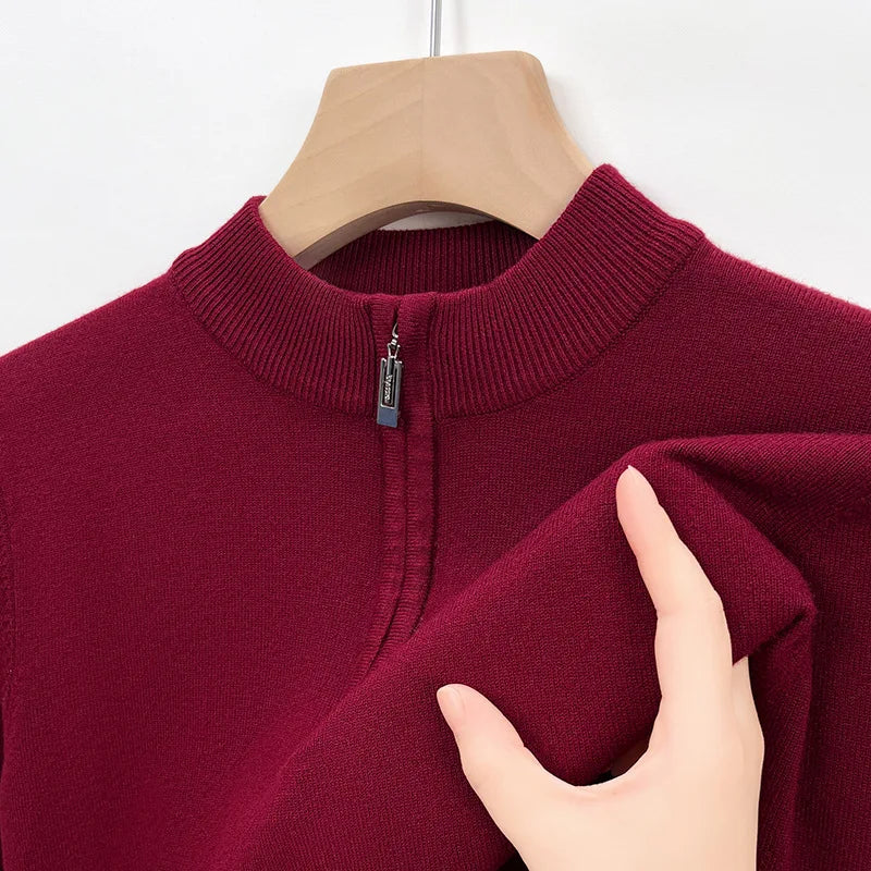 Herren Pullover mit kurzem Reißverschluss und cleanem Design