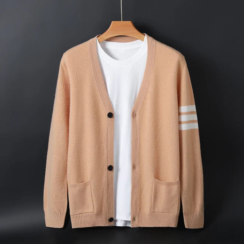 Herren Strickjacke mit Ärmelstreifen und Rippbündchen