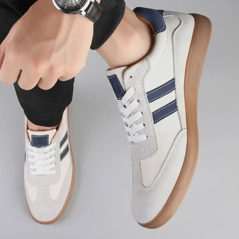 Herren Sneaker im Retro-Design mit Schnürung