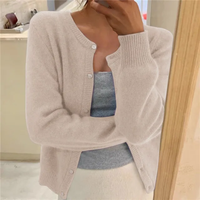 Damen Strickjacke mit Knopfleiste und Rundhalsausschnitt