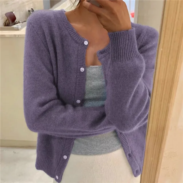 Damen Strickjacke mit Knopfleiste und Rundhalsausschnitt