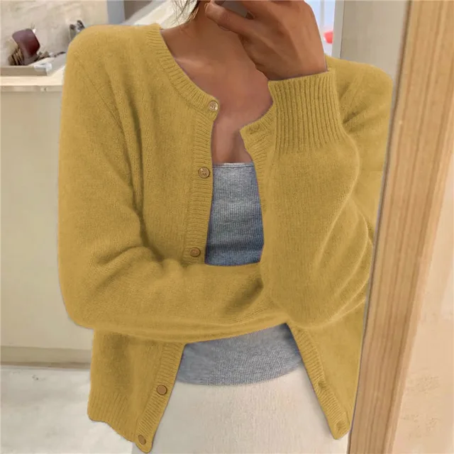 Damen Strickjacke mit Knopfleiste und Rundhalsausschnitt