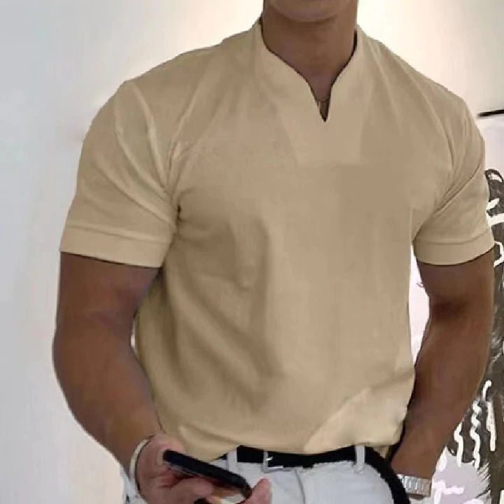 Herren T-Shirt Slim Fit mit V-Ausschnitt Sportliche Mode für die Aktuelle Saison