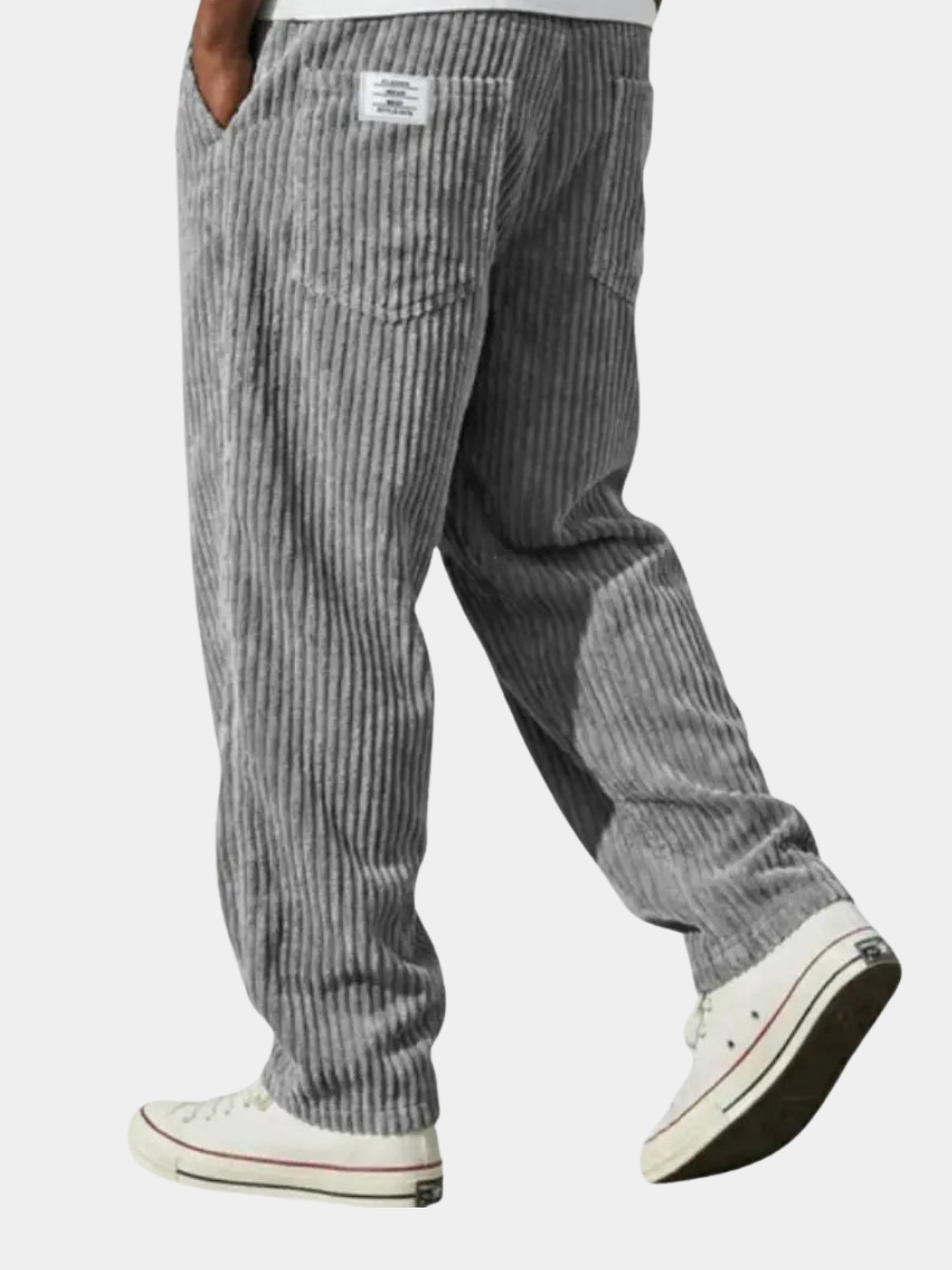 Feincord-Hose Relaxed Fit mit weicher Struktur