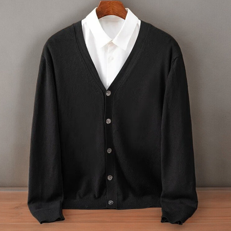 Herren Strickjacke in klassischer Passform
