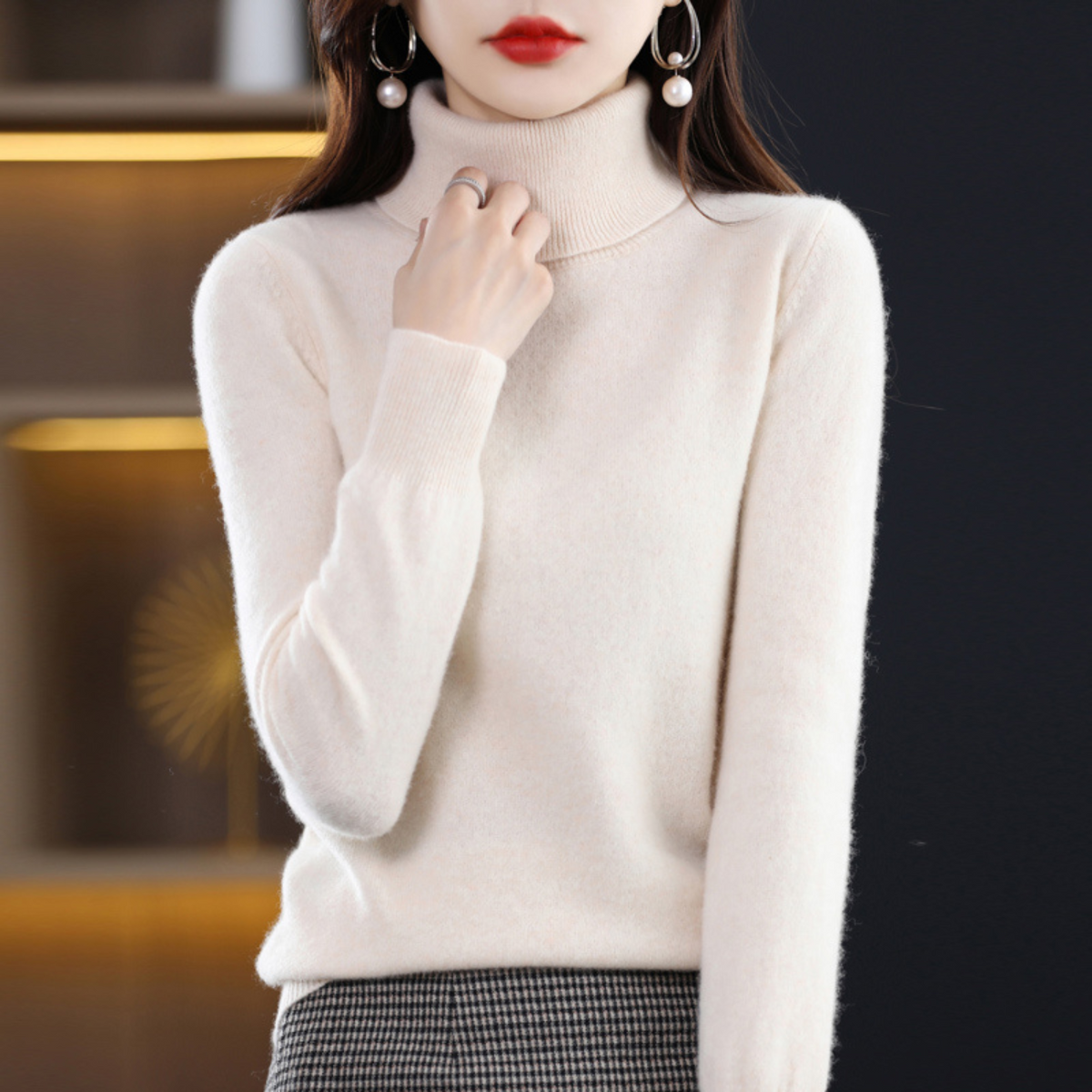 Damen Rollkragenpullover in schmaler Passform