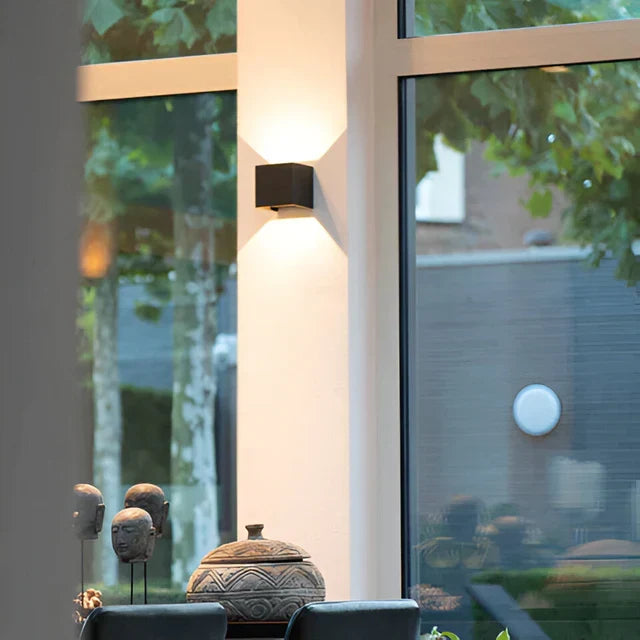 Kabellose LED Wandleuchte Minimalistisch Modern für Innen und Außen