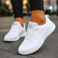 Damen Sneaker mit Strickoptik und Schnürung