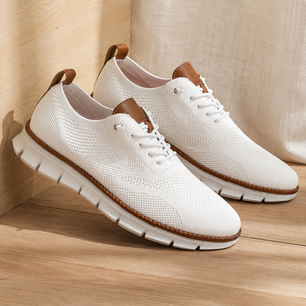Sneaker mit elastischer Schnürung