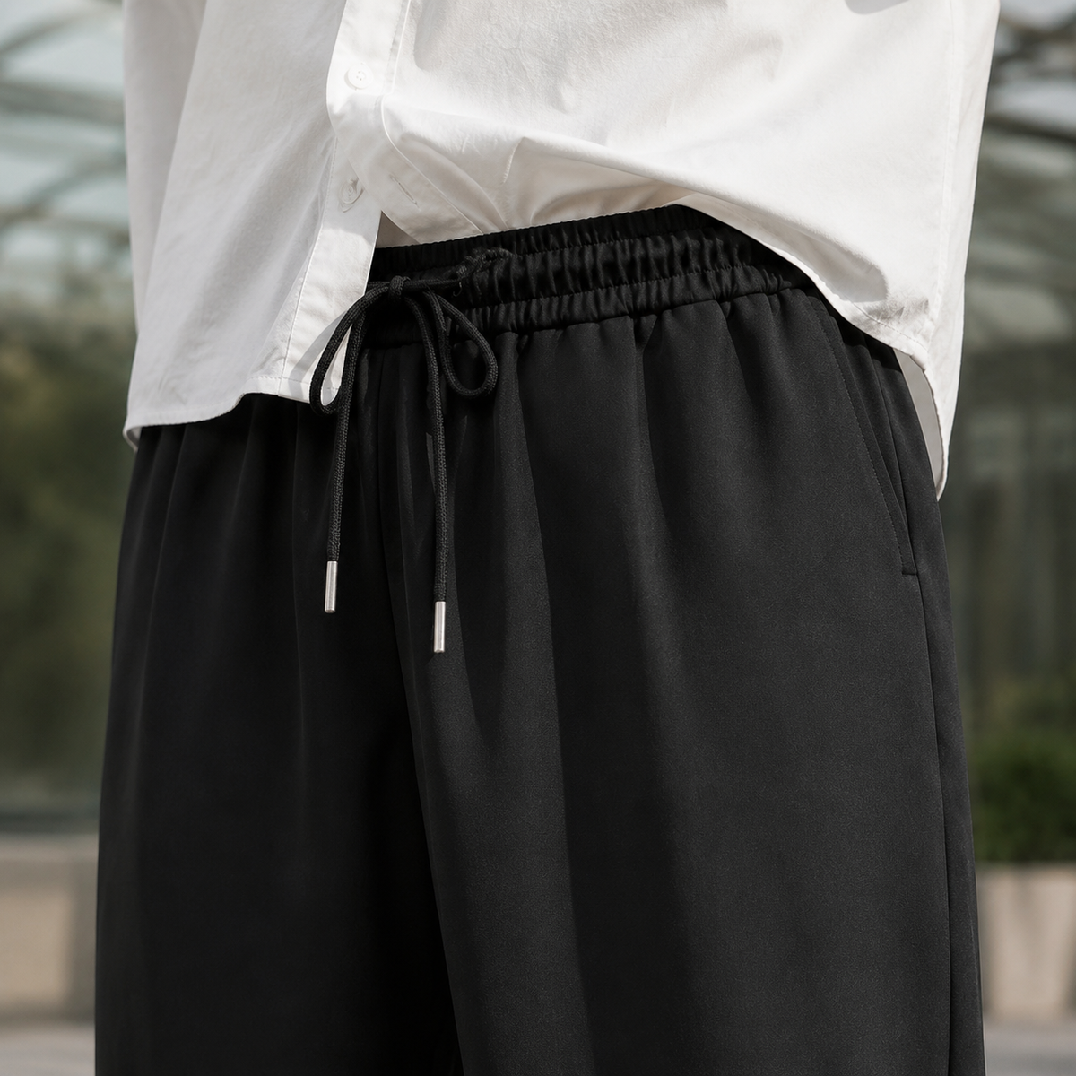 Herren Hose mit Kordelzugbund in weiter Passform