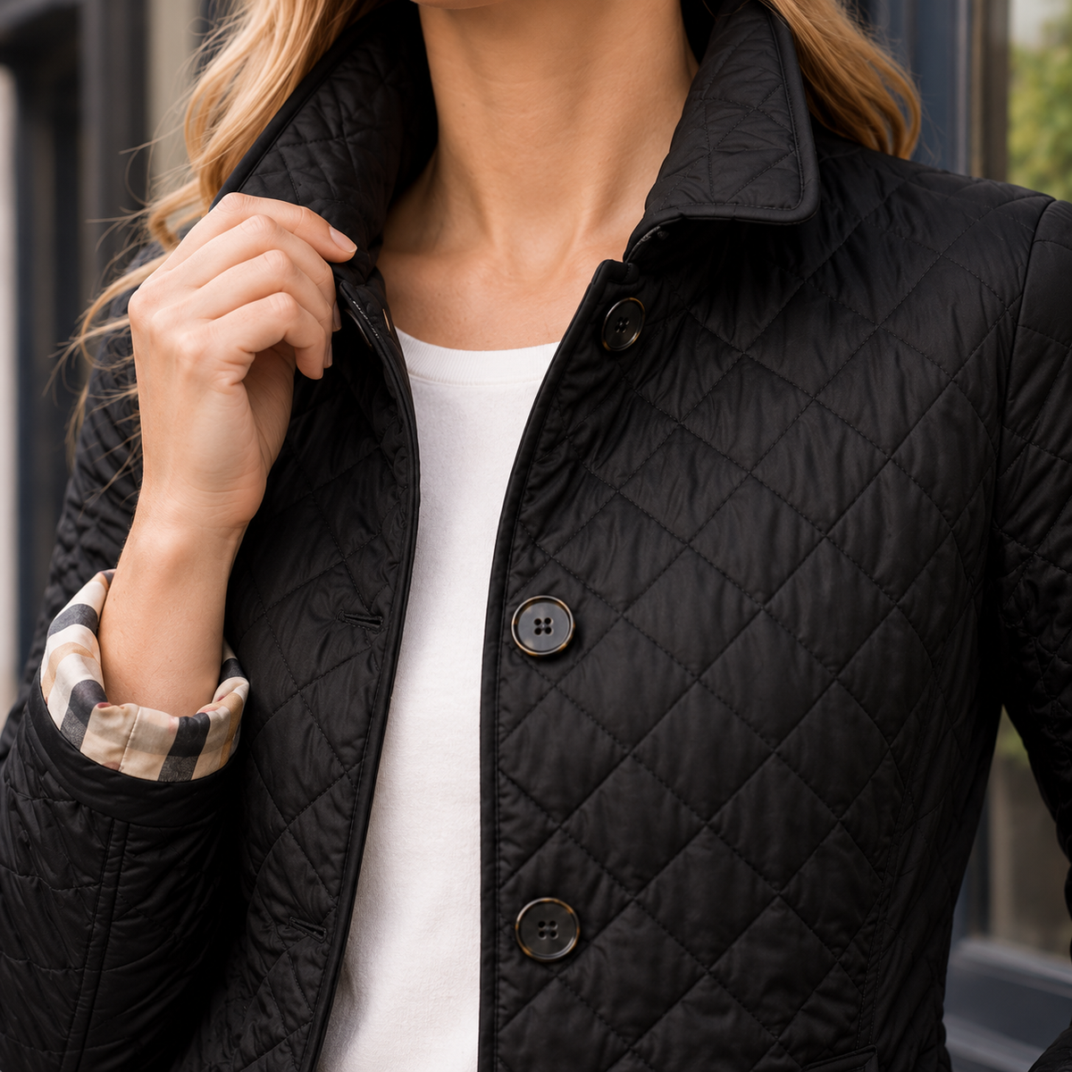 Damen Steppjacke mit karierten Bündchen – Regular Fit