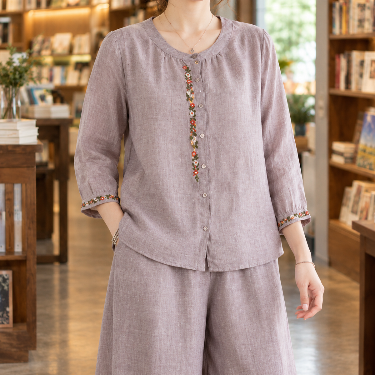 Damen Zweiteiler mit Blumenstickerei – Relaxed Fit