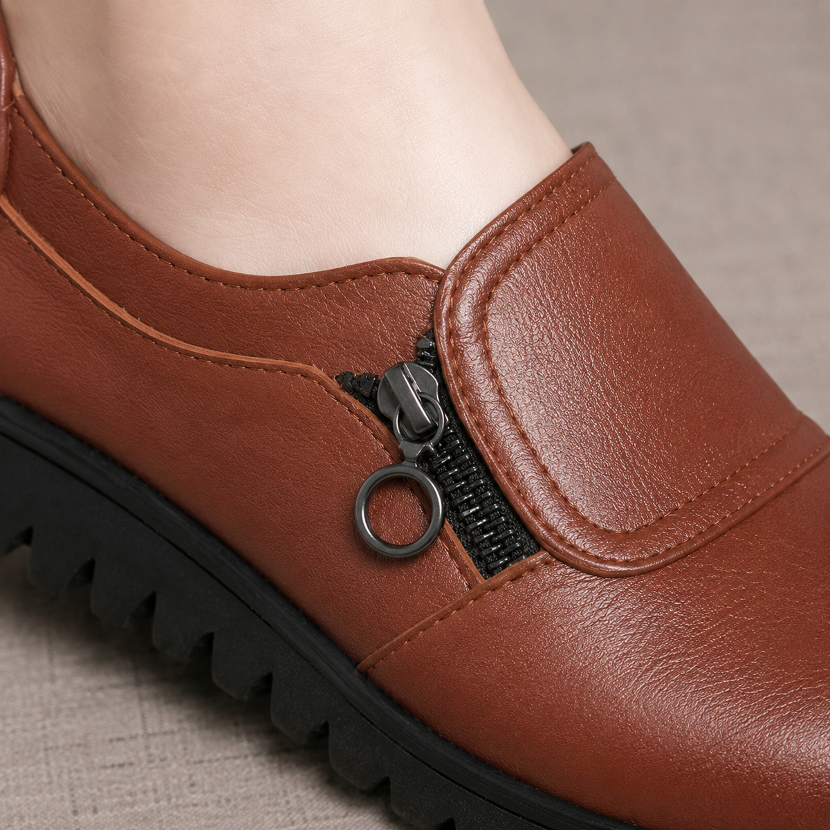 Damen Loafer mit seitlichem Reißverschluss und gepolstertem Obermaterial