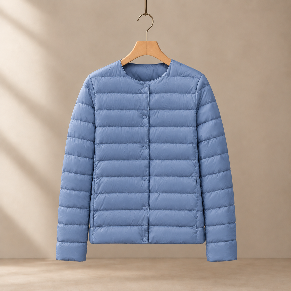 Damen Steppjacke mit Eingrifftaschen und schmaler Passform
