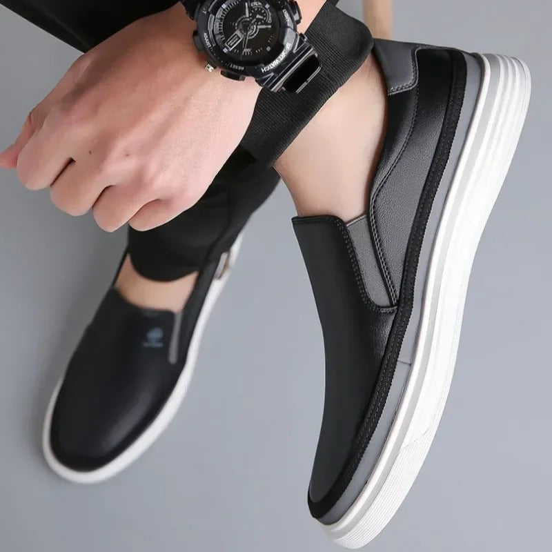 Herren Slip-On mit gepolstertem Innenfutter und flexibler Sohle