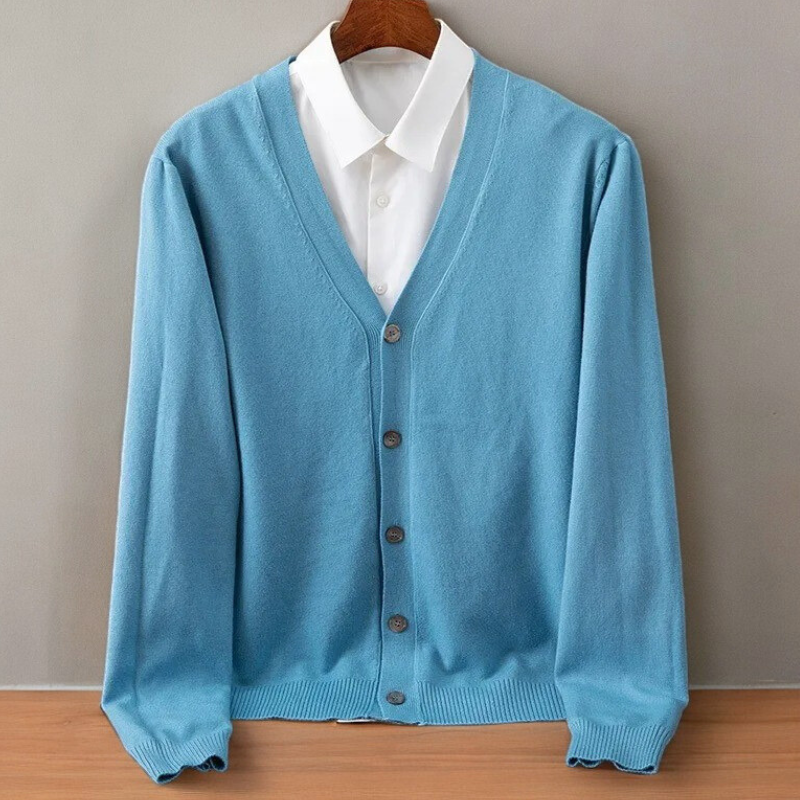 Herren Strickjacke in klassischer Passform