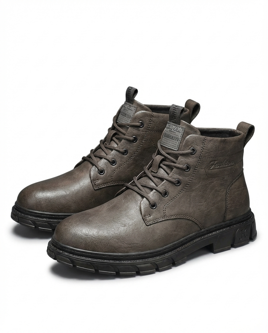 Herren Schnürstiefel mit Profilsohle